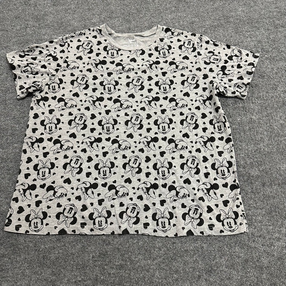 Disney T-Shirt Womens Size 2X Gray Minnie Mouse Heart Print Crewneck Tee